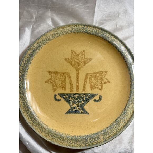 Vintage Pfaltzgraff America MAFA 10 3/8” Stoneware Dinner Plates – Set of 4 - Picture 3 of 10